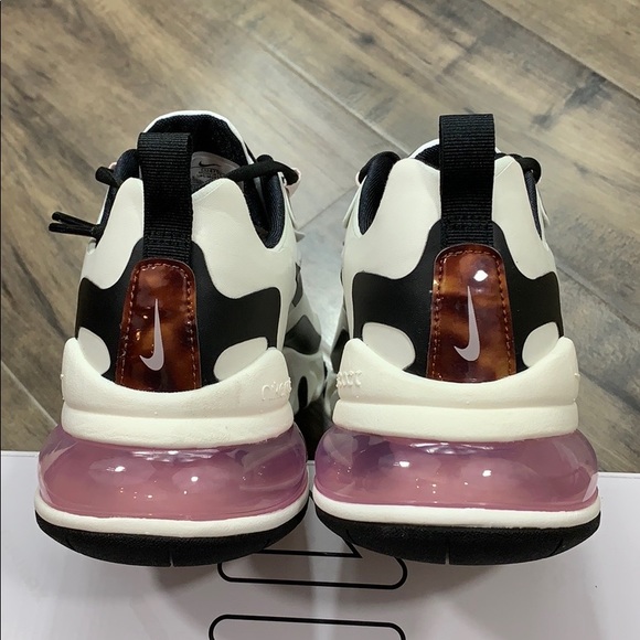 W NIKE AIR MAX 270 REACT - Picture 5 of 16